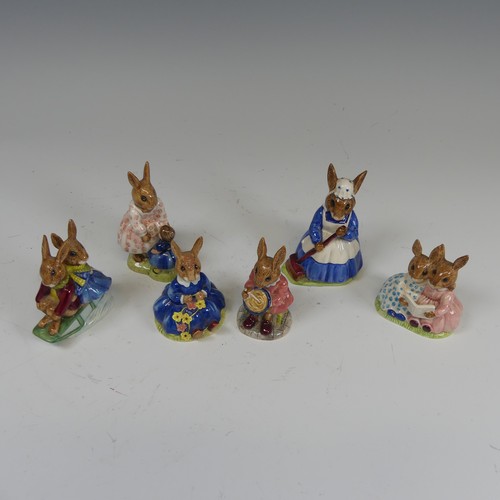 115 - A small quantity of Royal Doulton Bunnykins, comprising Billie and Buntie Bunnykins 'Sleigh Ride', D... 