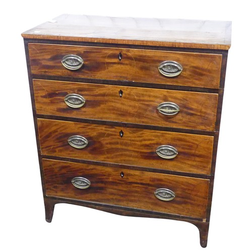 325 - An Edwardian mahogany Chest of drawers, raised on splayed legs, W 86 cm x H 99 cm x D 47 cm.... 