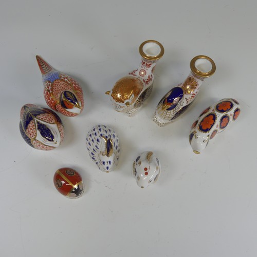 90 - A small quantity of Royal Crown Derby Paperweights, to include a Pheasant, Pig, Mouse, Ladybird (sil... 