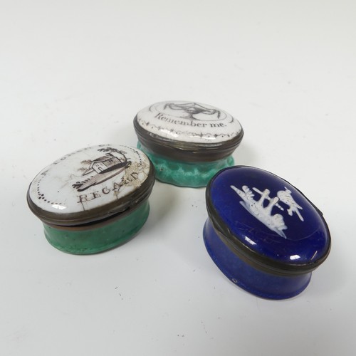 189 - A 19thC South Staffordshire enamel Pill Box, the lid with transfer print 'When this you fee, Remembe... 