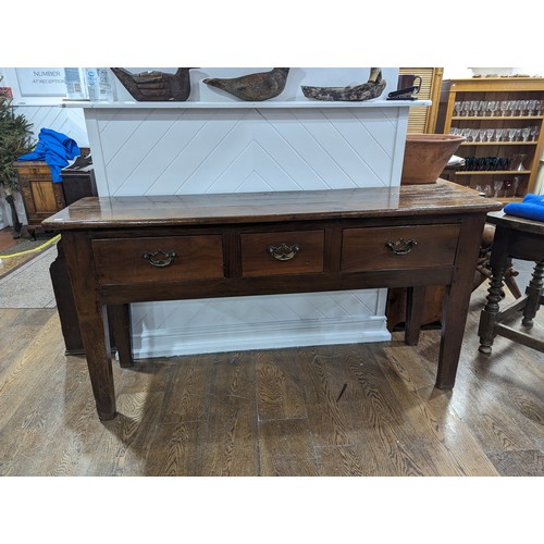 624 - An 18thC oak Dresser Base / Sideboard, moulded rectangular top above three frieze drawers with origi... 