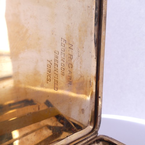 357 - A 9ct yellow gold Cigarette Case,  with engine turned decoration, the interior with inscription, 10.... 