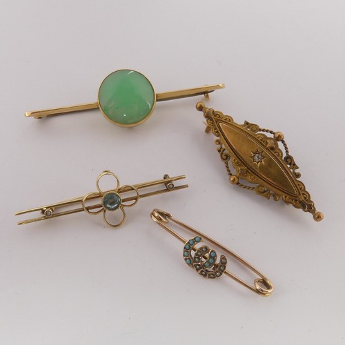 335 - Murrle Bennett; a small 9ct gold Bar Brooch, the centre with entwined horseshoes set seed pearls and... 