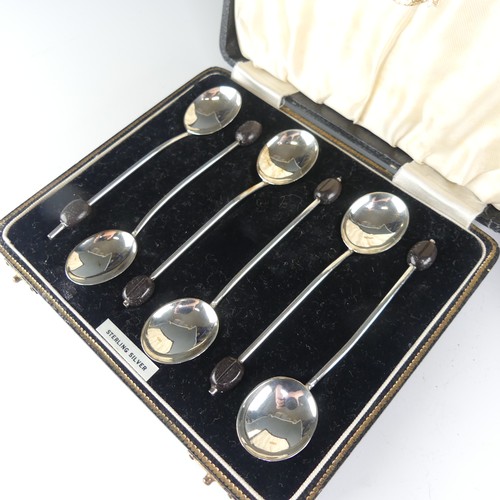 37 - A cased set of six George V silver Cake Forks, by C W Fletcher & Son Ltd, hallmarked Sheffield, ... 