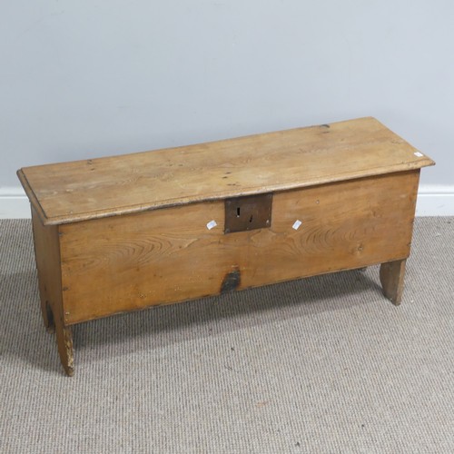 516 - An antique 17th century style elm Coffer, raised on stile legs, W 107.5 cm x H 48 cm x D 33.5 cm.... 