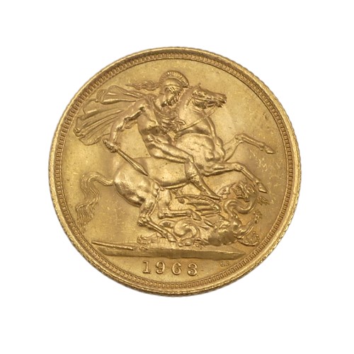 461 - An Elizabeth II gold Sovereign, dated 1963.