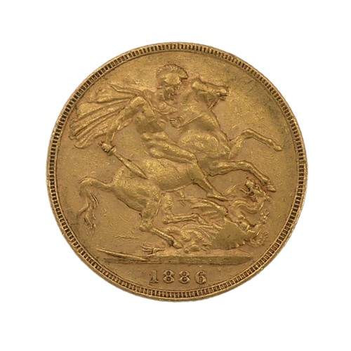 471 - A Victorian gold Sovereign, dated 1886.