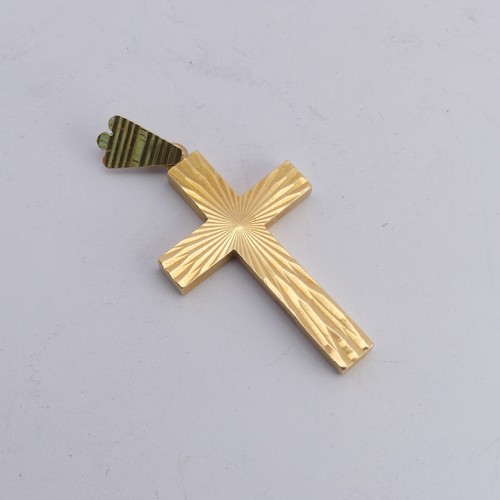 315 - An 18ct yellow gold cross Pendant, on suspension loop, total length 5cm, 5g.