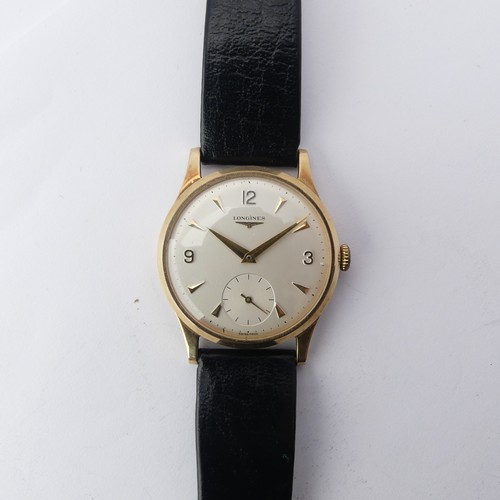 218 - A 9ct gold Longines Wristwatch, the silvered dial with gilt baton hour makers and Arabic numeral qua... 