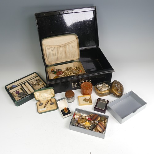 380 - A quantity of Costume Jewellery, including cultured and faux pearls, gold plated and other cufflinks... 