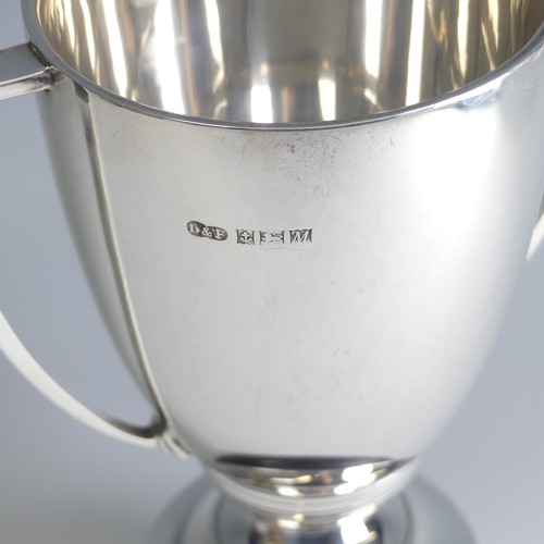 93 - An Elizabeth II silver two handled Trophy Cup, by Deakin & Francis Ltd., hallmarked Birmingham 1... 