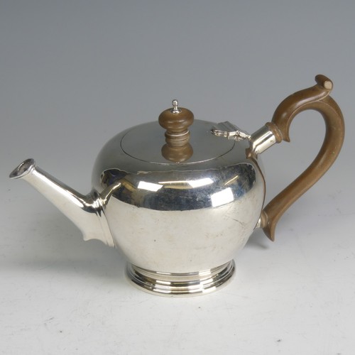 102 - A George VI silver Teapot, by Blackmore & Fletcher Ltd., hallmarked London 1937, of bullet form ... 