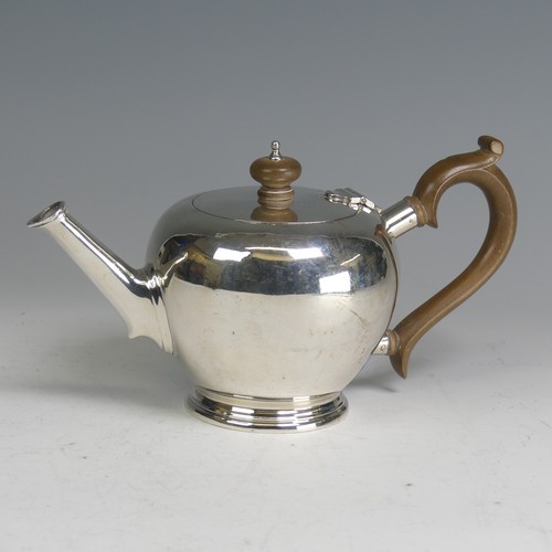 102 - A George VI silver Teapot, by Blackmore & Fletcher Ltd., hallmarked London 1937, of bullet form ... 