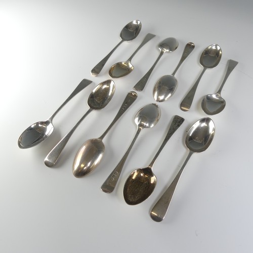 135 - A set of twelve Victorian silver Teaspoons, by Josiah Williams & Co., hallmarked London, 1893/4,... 