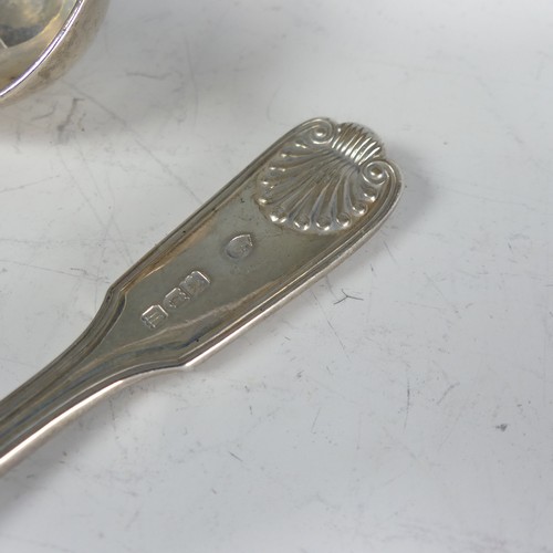 142 - A pair of George III silver Table Spoons, by Joseph Ash I, hallmarked London 1812, fiddle thread and... 