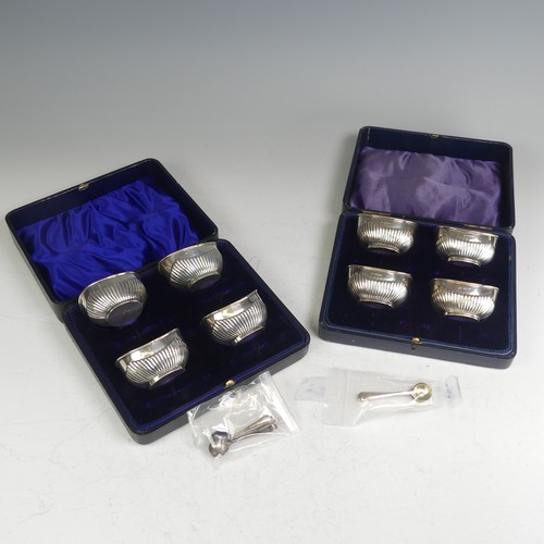 159 - A cased set of four Edwardian silver Open Salts, by Joseph Gloster, hallmarked Birmingham 1906,oval ... 