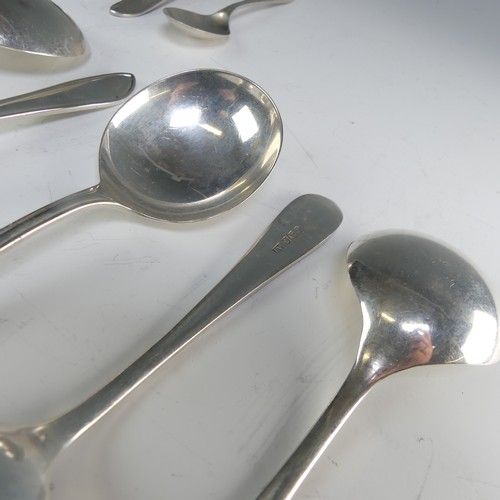 184 - Four Elizabeth II silver Table Spoons, by Viner's Ltd, hallmarked Sheffield, 1956,21cm long, togethe... 