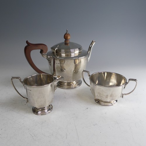 193 - A George V silver three piece Tea Set, by Mappin & Webb, hallmarked Birmingham 1929, of rounded ... 