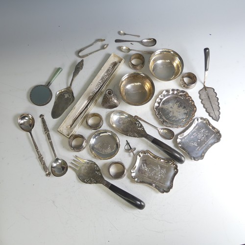 195 - A quantity of Chinese, Malaysian and Thai Silver, and white metal, including a sterling silver mount... 