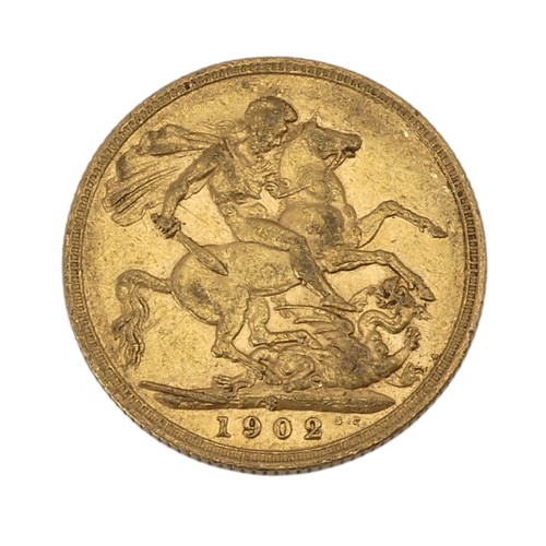 524 - An Edwardian gold Sovereign, dated 1902, Sydney mint mark.