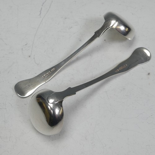 199 - A pair of Victorian Scottish silver Toddy Ladles, by James McKay, hallmarked Edinburgh, 1853, 15cm l... 