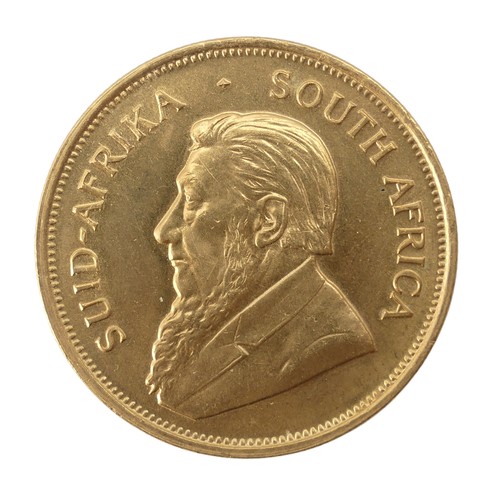 491 - A South African gold Krugerrand, dated 1975.