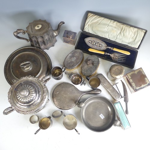 79 - A quantity of damaged / scrap Silver, including silver mounted hand mirror and three brushes, weigha... 