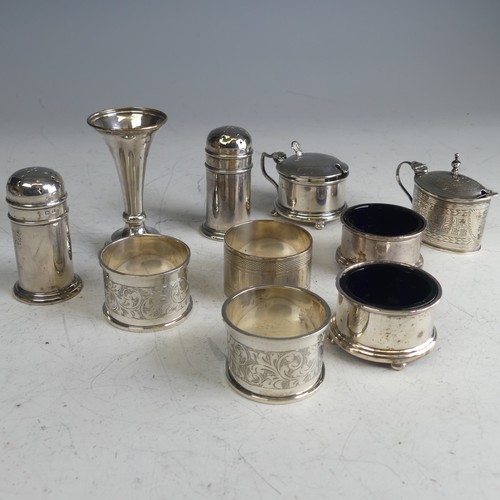 115 - A George V silver five piece Cruet Set, by Robert Chandler, hallmarked Birmingham 1922, of circular ... 