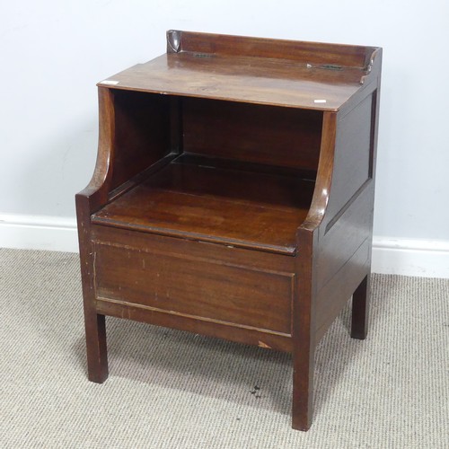 633 - A George III mahogany Commode by Gillows of Lancaster, stamped ‘Gillows, Lancaster’, W 56 cm x H 76 ... 