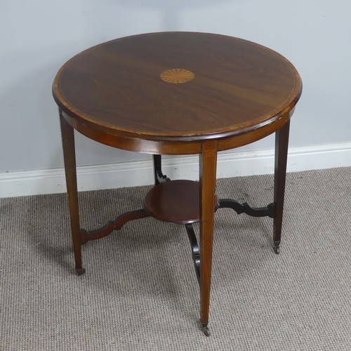 566 - An Edwardian mahogany inlaid circular occasional Table, circular top inlaid to the centre and b... 