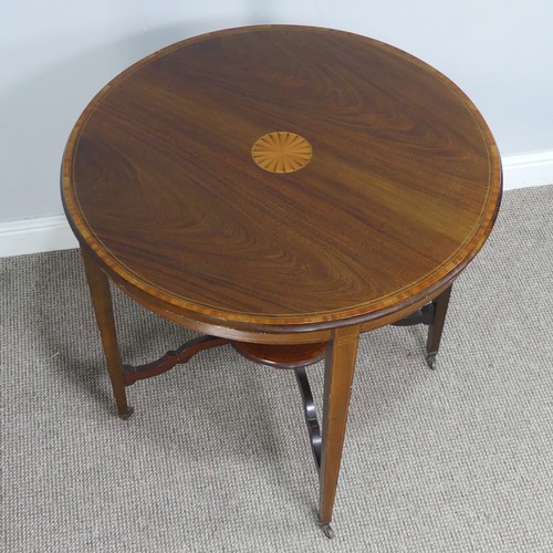 566 - An Edwardian mahogany inlaid circular occasional Table, circular top inlaid to the centre and b... 