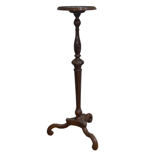 513 - A Victorian style mahogany plant Stand, moulded circular top on turned and canted column, raise... 