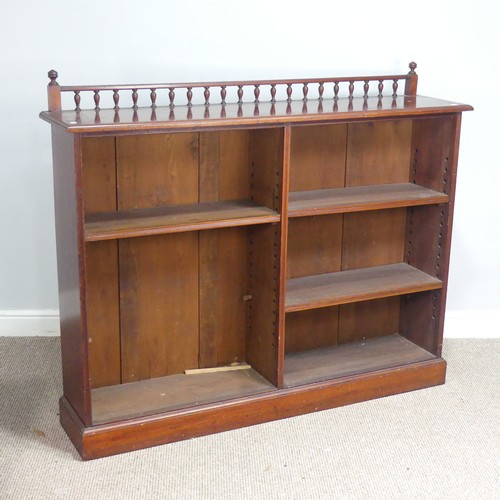 593 - A Victorian mahogany floor standing open Bookcase, by 'P. E. Gane, Bristol', spindle gallery ab... 