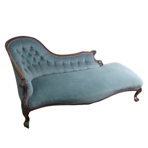 654 - A Victorian mahogany serpentine front Chaise Longue, with shaped back-rest above button-back upholst... 