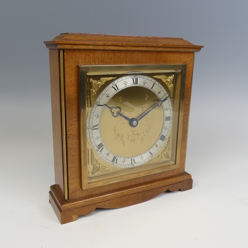 384 - A small mahogany cased Elliott mantle Clock, brass engraved dial stamped 'An Elliott Cock' and 'Made... 