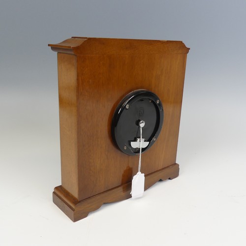 384 - A small mahogany cased Elliott mantle Clock, brass engraved dial stamped 'An Elliott Cock' and 'Made... 