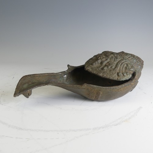 484 - An unusual antique Thai bronze ceremonial drinking Vessel / Conch, L 28 cm.