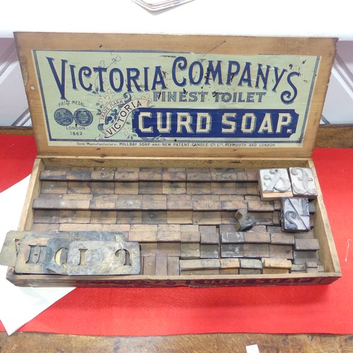 694 - A set of vintage wooden letterpress printing Blocks, including ; the alphabet, 0 to 9, &, £... 