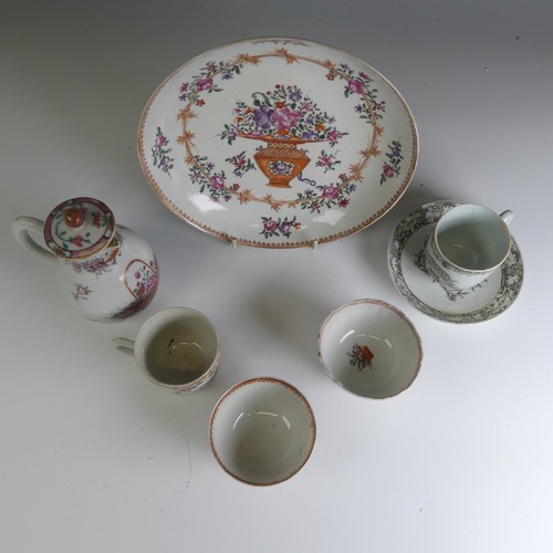 31 - A small quantity of 18thC Chinese Tea Wares, to comprising two famille rose Tea Bowls, a famille ros... 