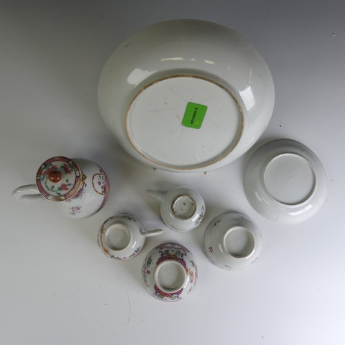 31 - A small quantity of 18thC Chinese Tea Wares, to comprising two famille rose Tea Bowls, a famille ros... 