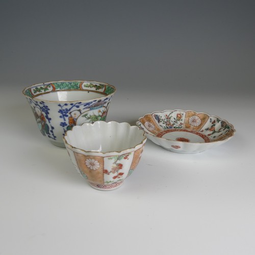 70 - A 19thC Chinese famille verte porcelain Teabowl, decorated in prunus and fauna interspersing figures... 