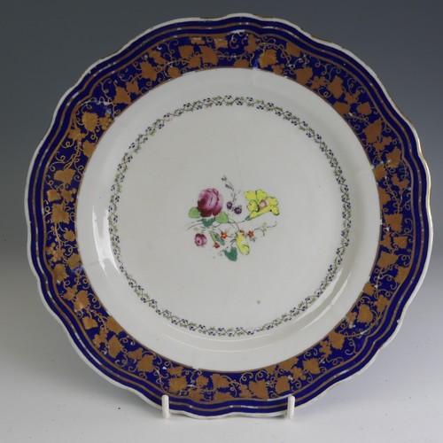 84 - A quantity of 18thC and later Chinese porcelain Plates, comprising a pair of Jiaqing export Plates, ... 