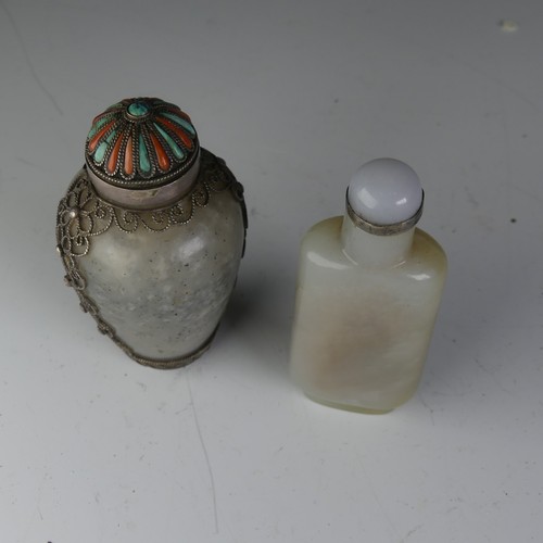 187 - A 19thC Chinese jade Snuff Bottle, of shouldered rectangular form, with associated top with silver c... 