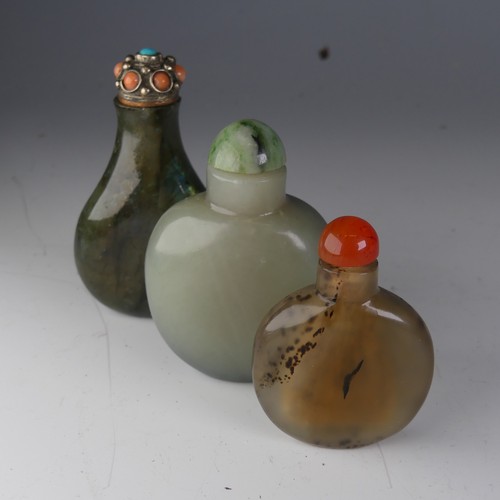 195 - A Chinese labradorite Snuff Bottle, well hollowed with associated coral and turquoise stopper, H 7.5... 