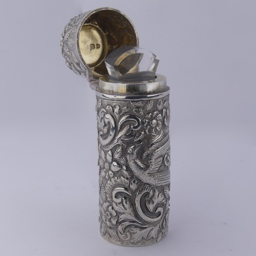 7 - Sampson Mordan; A Victorian silver Scent Bottle, hallmarked London 1890, of cylindrical form de... 