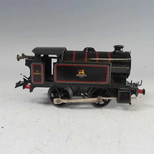 9 - Hornby ‘0’ gauge clockwork BR 0-4-0 Tank Locomotive, in BR lined black, No.3 82011, in No.50 Locomot... 