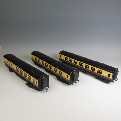 25 - Three Exley ‘0’ gauge GWR Coaches, chocolate and cream: Two All 3rd Corridor Coaches No.5656 and No.... 