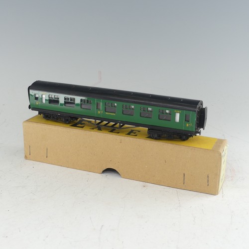 79 - Exley: ‘00’ gauge Type K6 S.R. Side Corridor Full 3rd Passenger Coach No.8995, green, boxed, overall... 