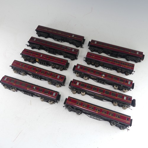 82 - Exley: five Type K5 ‘00’ gauge L.M.S. Passenger Coaches, maroon, and two K5/W1 L.M.S. Coaches, toget... 