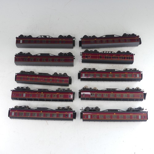 82 - Exley: five Type K5 ‘00’ gauge L.M.S. Passenger Coaches, maroon, and two K5/W1 L.M.S. Coaches, toget... 